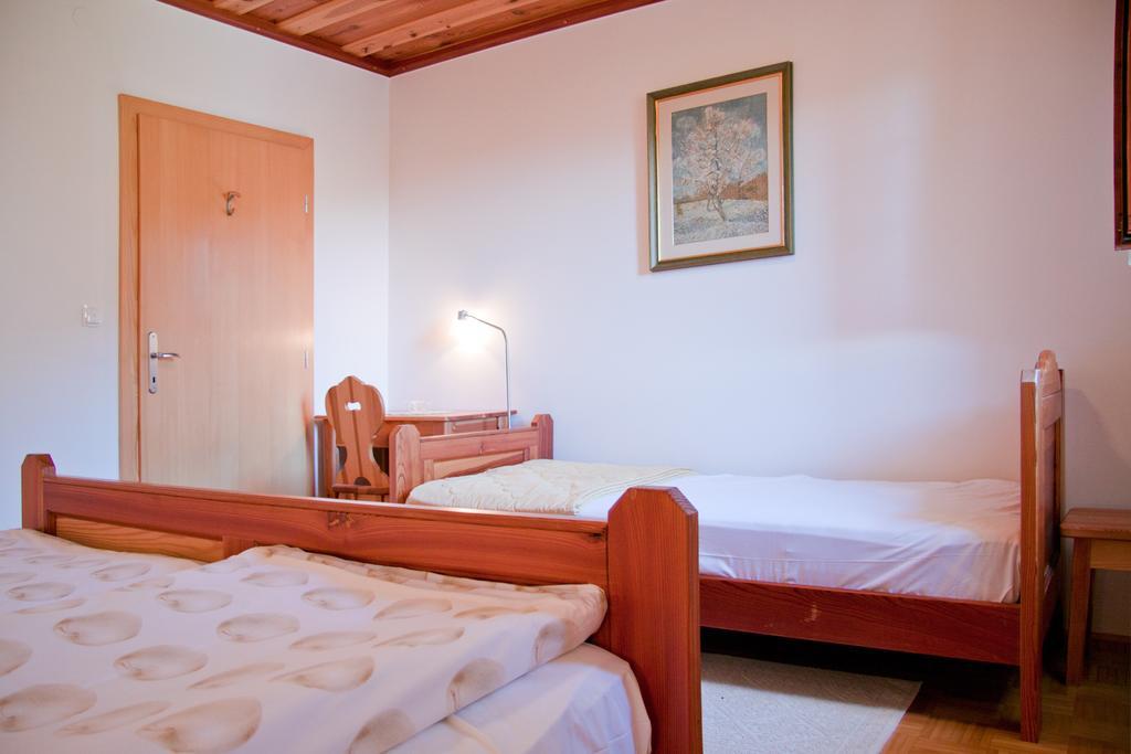Farm Stay Bukovje Ljubno ภายนอก รูปภาพ